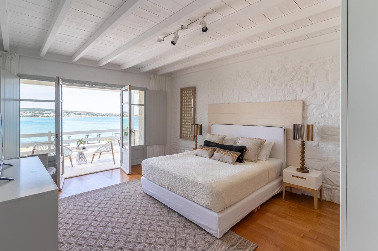Ambassador Luxury Villas Parikia  Exterior photo