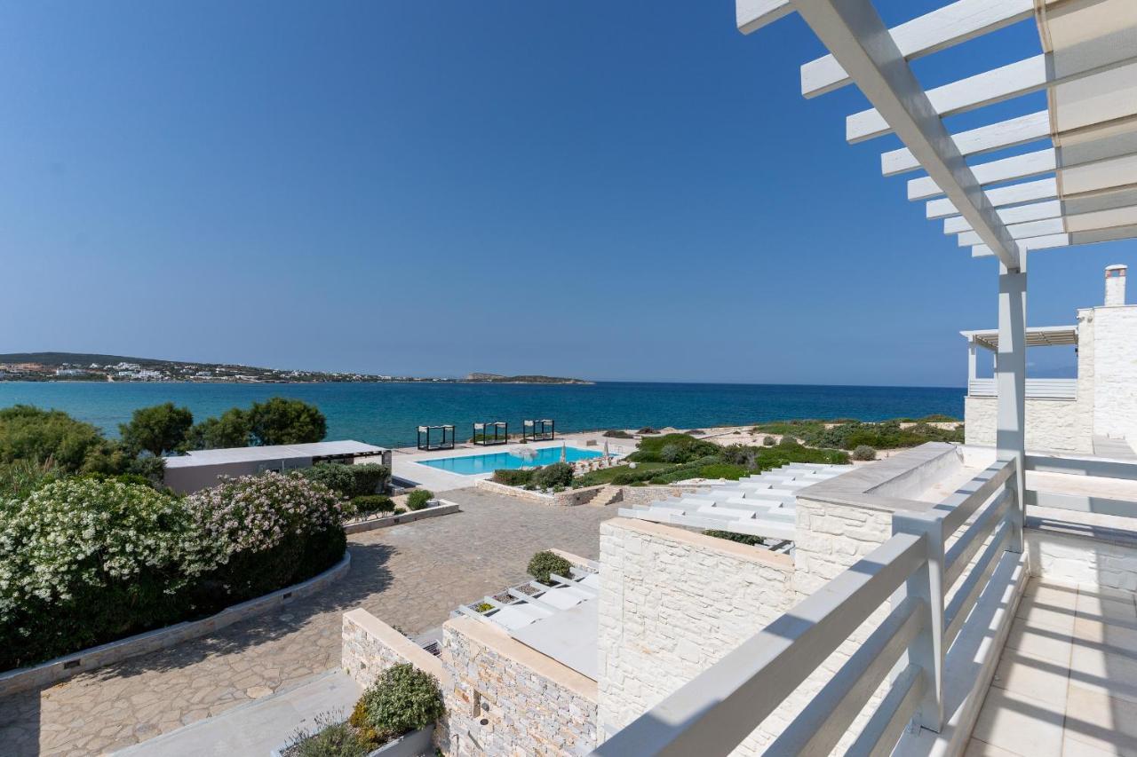 Ambassador Luxury Villas Parikia  Exterior photo